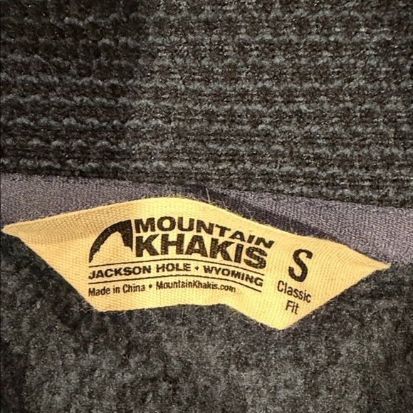 EUC, Mountain Khakis pullover top. - Picture 5 of 9